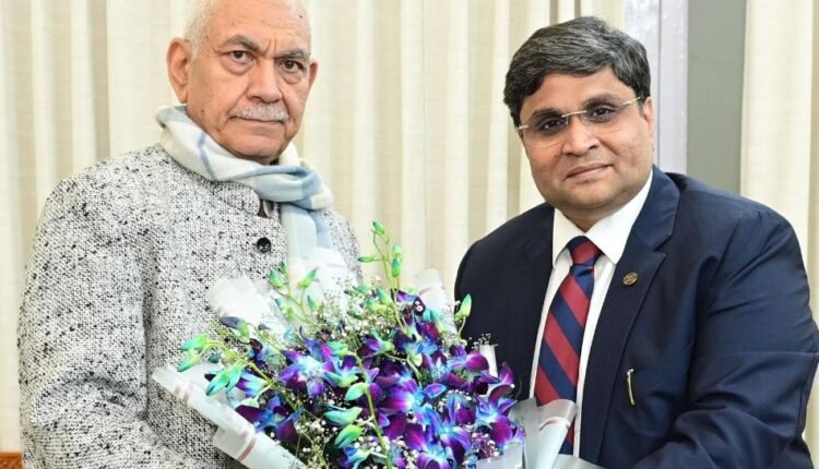 Rahul Sahai Calls on Hon’ble Lieutenant Governor at Lok Bhavan, Jammu