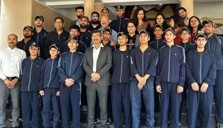 Bharat Darshan 2026: Kashmir students visit J&K Resident Commission