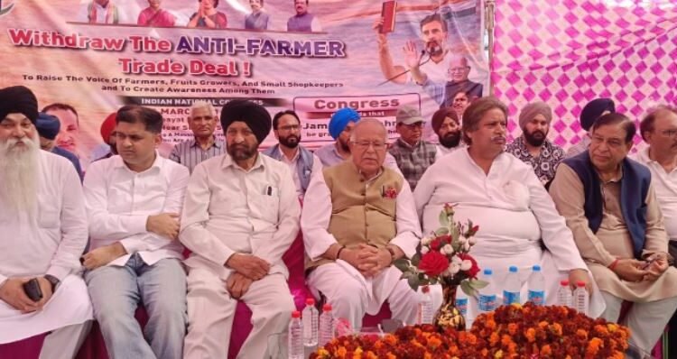 Karra asks PM Modi to step down for surrender before US