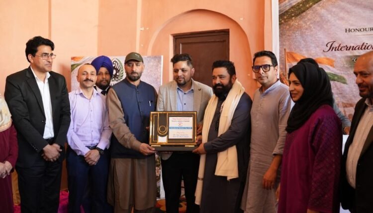 Haq Insaaf Council honours women achievers at historic Town Hall event in Poonch
