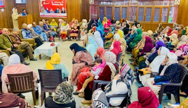 Shameema Firdous addresses women’s wing Provincial meeting at Nawa-e-Subha
