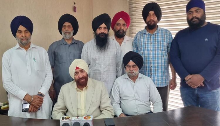 Sikh United Front condemns attack on Farooq Abdullah, seeks thorough probe and stronger security