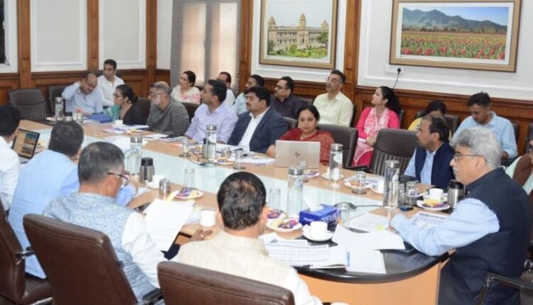 Chief Secretary reviews rehabilitation measures for migrants, pushes faster housing and welfare delivery in J&K