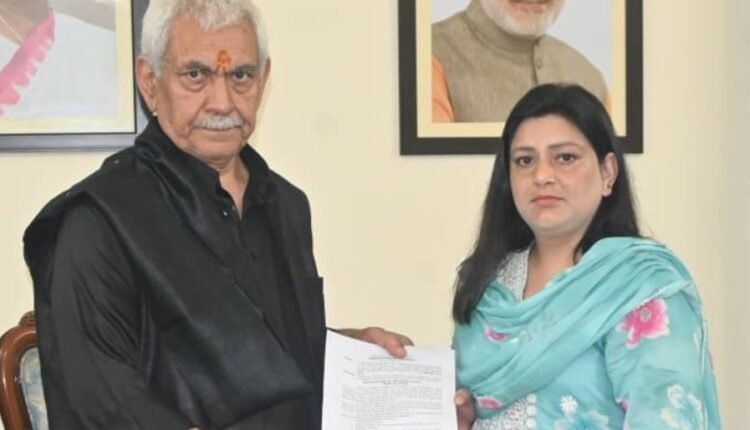 LG Manoj Sinha hands compassionate appointment letter to widow of SSF personnel killed in road accident