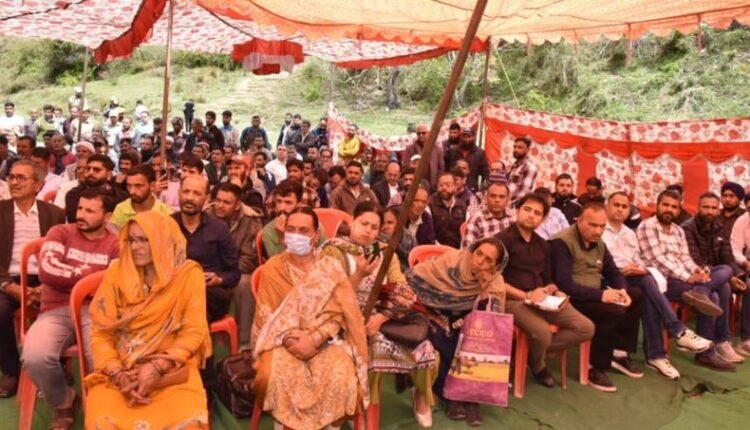 DC Udhampur conducts public outreach-cum-grievances redressal camp at Basantgarh