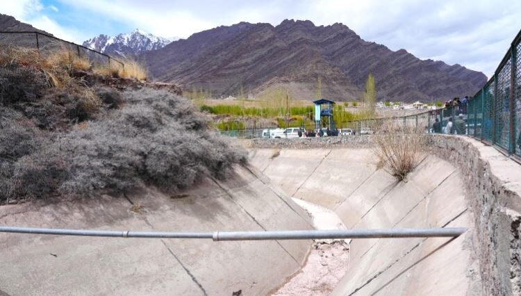 L-G Vinai Kumar Saxena inspects Igoo-Phey Irrigation Canal, reviews irrigation and hydropower infrastructure