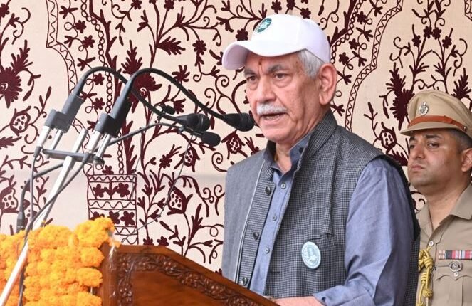 LG Manoj Sinha leads Rajouri padyatra, intensifies Drug-Free J&K campaign