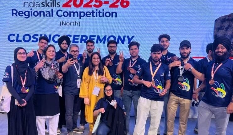 J&K proves its metal at India Skills Contest: Secures Gold in Fashion Technology