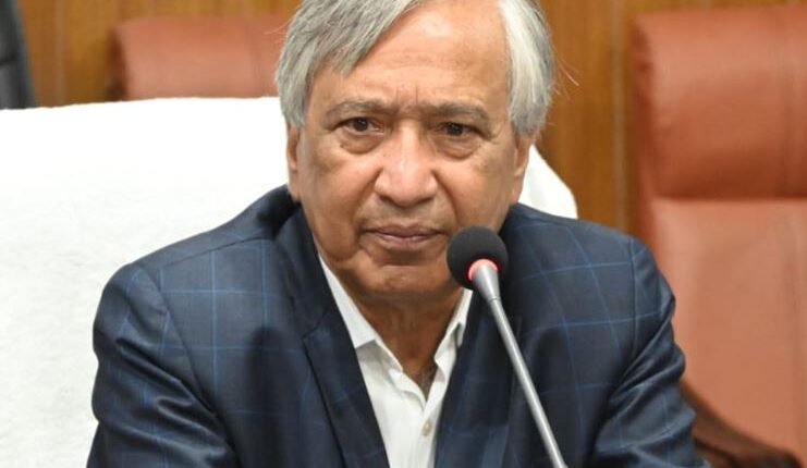 M.Y. Tarigami chairs review meeting on Power Supply issues of Kulgam Constituency