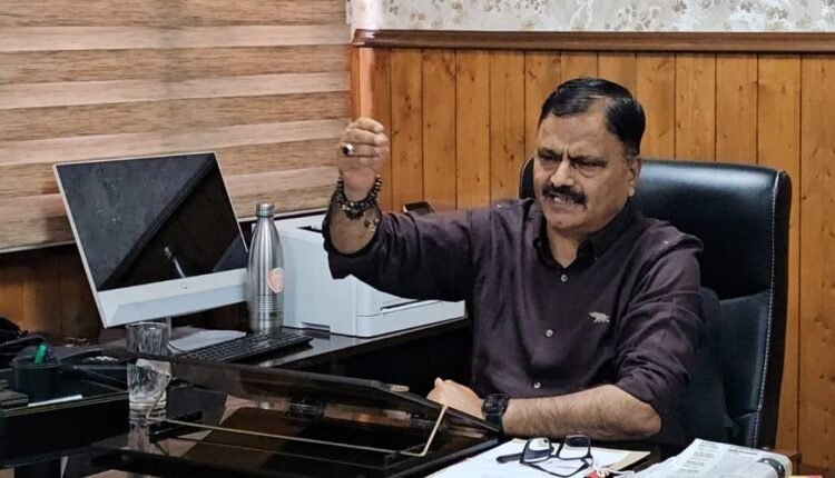 Rana reviews flood relief, traffic management, EMRS functioning in Poonch