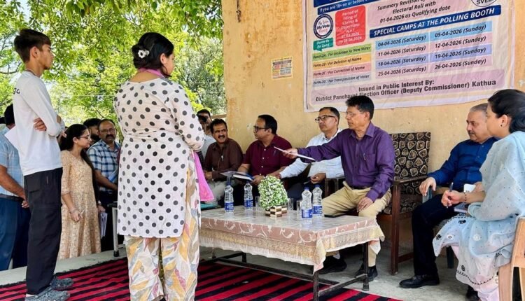 Shantmanu inspects Special Revision camps in Kathua; stresses 100% enrolment of eligible voters