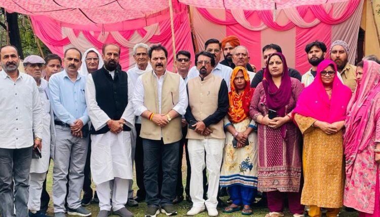 Vijay Lochan Reaffirms NC’s Commitment to SC Upliftment, Urges Cadre to Prepare for Polls