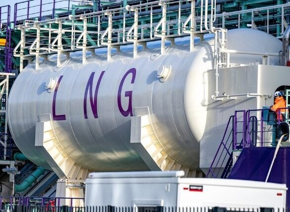 India Rejects Sanctioned Russian LNG Amid Rising Energy Security Concerns Over Middle East Crisis