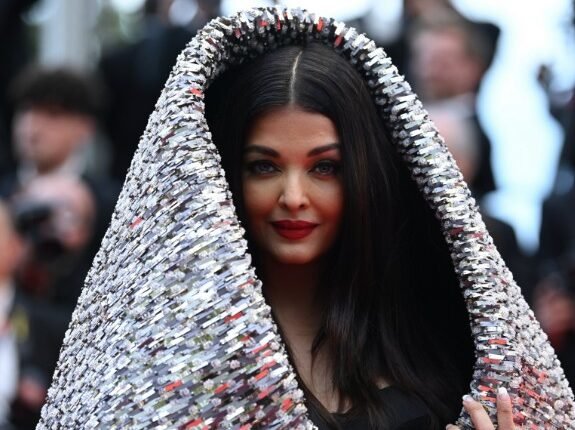 Aishwarya Rai’s Cannes Return Creates Global Buzz