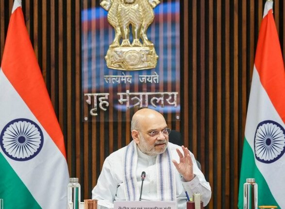 Amit Shah Cuts Convoy Size Following PM Modi’s Fuel Conservation Call