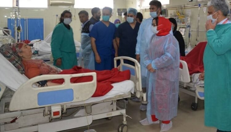 Sakeena Itoo visits JVC Hospital Bemina, reviews patient care services, other facilities