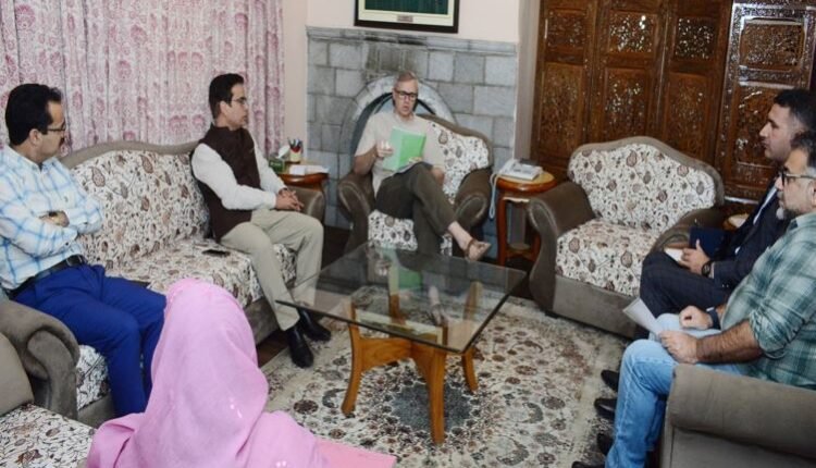 At Raabita, CM Interacts with public representatives, deputations; discusses developmental, public welfare issues