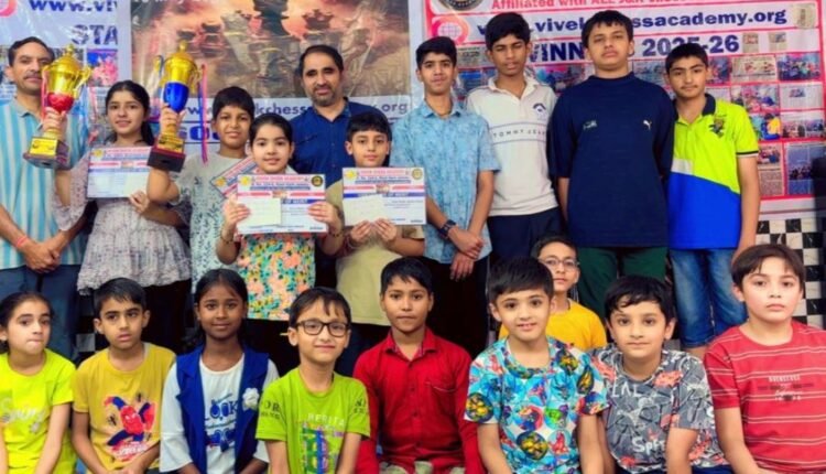 Ishaan and Avni win VCA 2nd Open Jammu U-17 chess titles