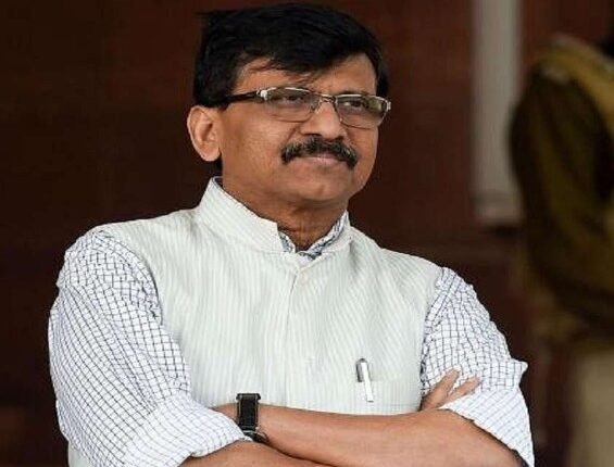 Raut Draws Red Line as Sena (UBT) Faces Fresh Defection Rumours