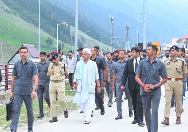 Shri Amarnath Ji Yatra-2026: Lieutenant Governor inspects pilgrim-centric facilities at Baltal Base Camp