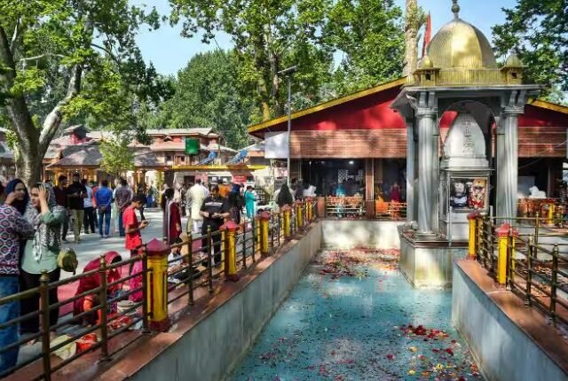 Kheer Bhawani Yatra 