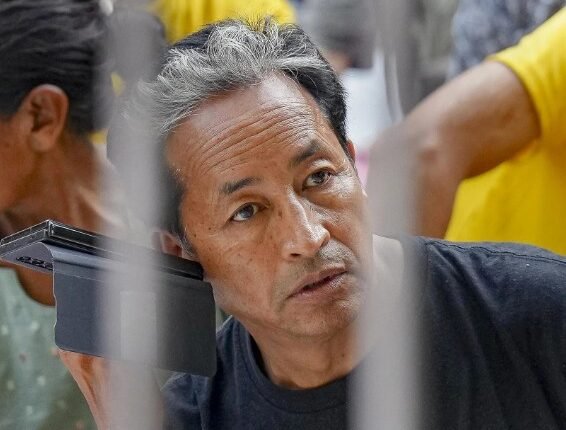 CJP Protest Enters Day 15: Sonam Wangchuk’s Health Deteriorates, Dipke Questions Delay in Pradhan’s Removal