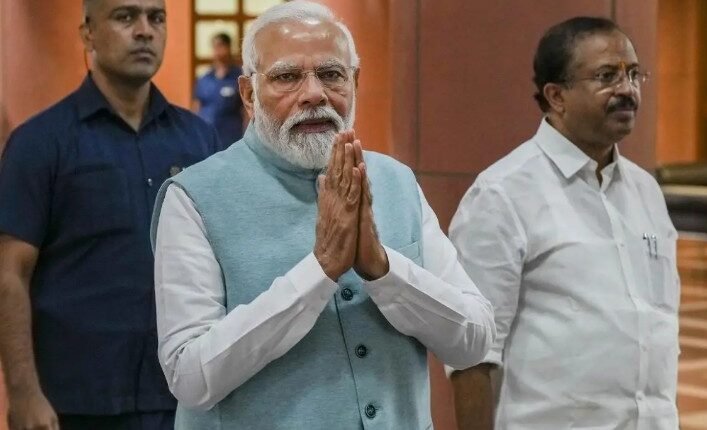 PM Modi Expresses Hope for a Productive Monsoon Session of Parliament and Rainy Season