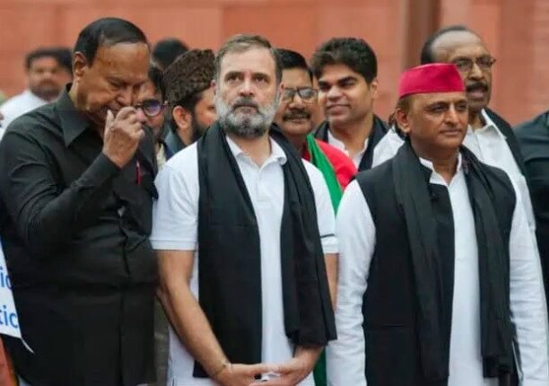 Congress, INDIA Bloc MPs Pay Tribute to Students Lost to Exam Paper Leak Crisis at Gandhi Smriti