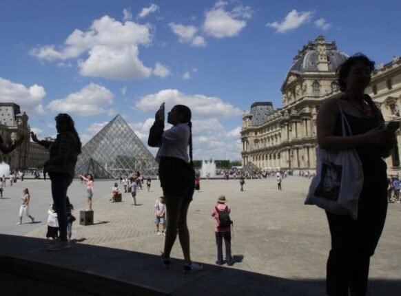 France Reports 5,764 Excess Deaths After Severe Heatwaves, Raising Climate Health Concerns