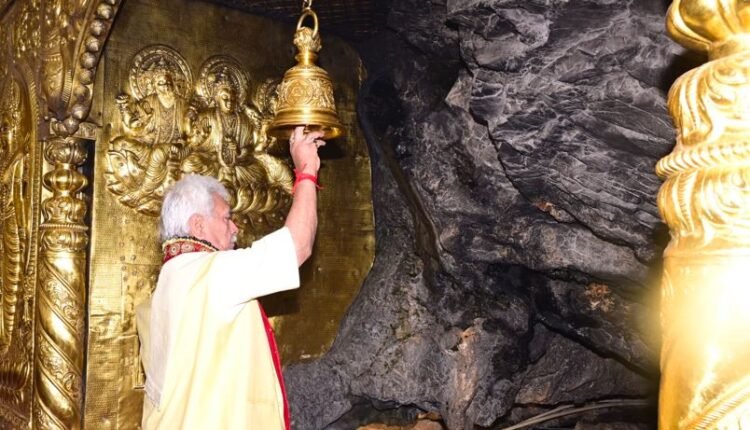 LG Manoj Sinha Pays Obeisance at Shri Mata Vaishno Devi Shrine