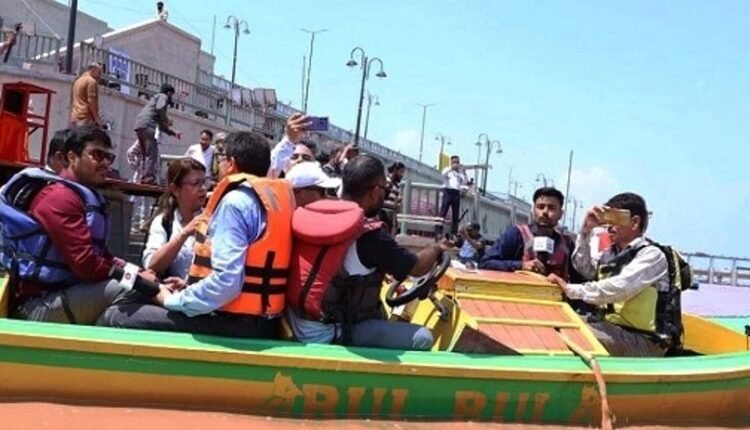 Tawi Riverfront Gets Boating
