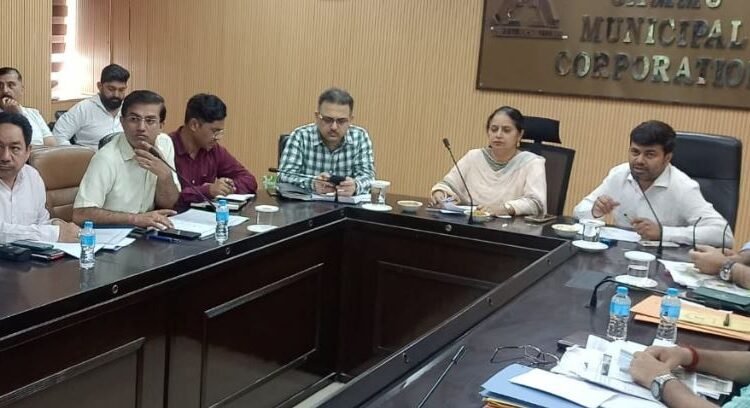 Commissioner Secretary H&UDD reviews SASCI flood restoration works in Jammu; conducts on-site inspections