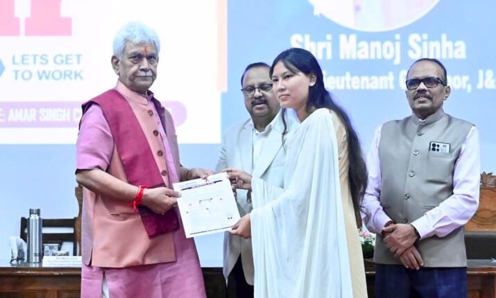 LG Sinha Tells J&K Youth: You Are Job Creators, Innovators and Makers of India’s Future
