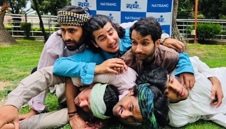 Balwant Thakur’s ‘AAG’ mesmerises large gathering at Rani Park 