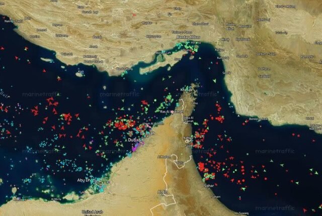 Two VLCCs Clear Strait of Hormuz as Shipping Traffic Stays Sparse