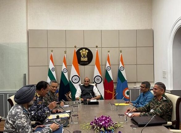 CDS, Top Military Brass Face Parliamentary Panel Over Defence Contracts