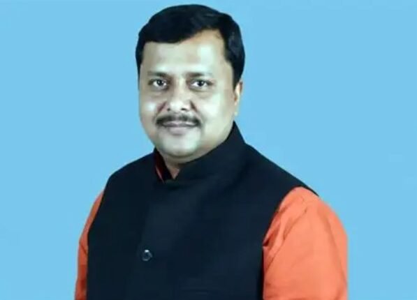 Congress Avoiding Student Protest Debate, Fears Facing HM: Nabin