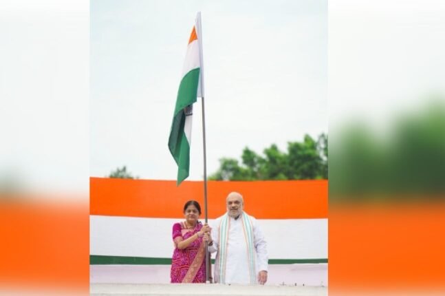 Shah Hoists Tricolour at Residence, Says Flag Symbolises Citizens’ Unity and Strength