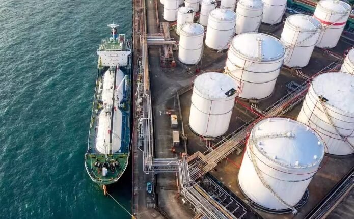 India Cuts Windfall Tax on Diesel and ATF Exports, Keeps Petrol Duty at Zero
