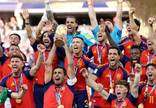 Spain Begin World Cup Celebrations After Historic Argentina Triumph