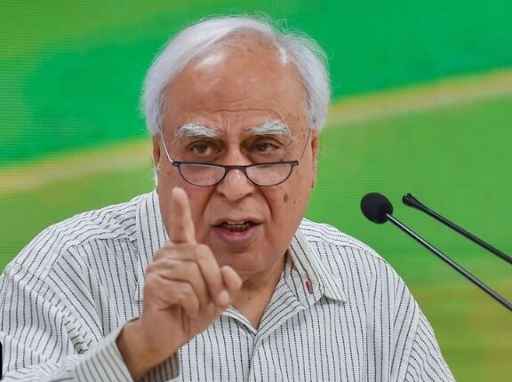Sibal Questions Shah: Did Modi as Gujarat CM and Vajpayee as PM Sing Full Vande Mataram?
