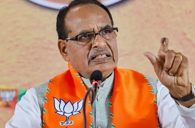 Shivraj Singh Chouhan Urges Seers to Highlight Benefits of ‘One Nation, One Election’
