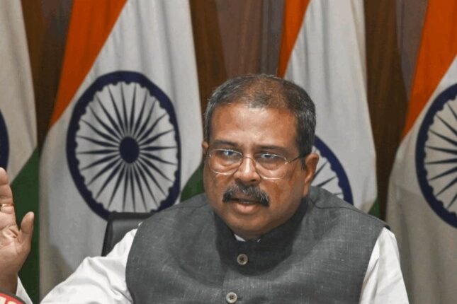 Education Minister Reviews CBSE Functioning, Calls for Greater Transparency