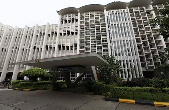 IIT Bombay Sets Eight-Year Limit for PhD Completion