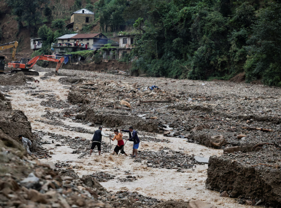 Nepal Flash Floods Death Toll Rises to 626