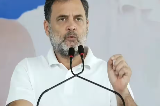 Cong Vows Strong Fight Against Caste Bias, Slams FIR Against Rahul Gandhi