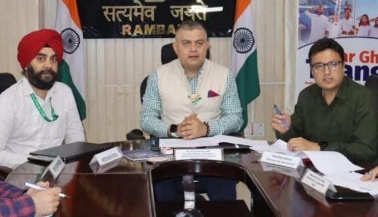 Chief Principal Census Officer reviews preparations for Census-2027 phase-II in snow bound areas of Ramban