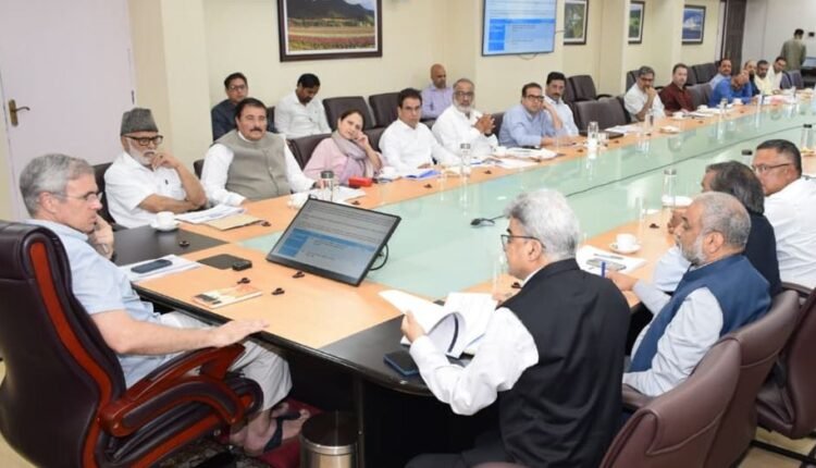 CM Omar Abdullah reviews drainage system of Srinagar city
