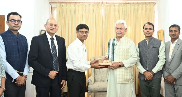 NITI Aayog Member Dr. M. Srinivas calls on Lieutenant Governor; discusses key development priorities and way forward for the UT