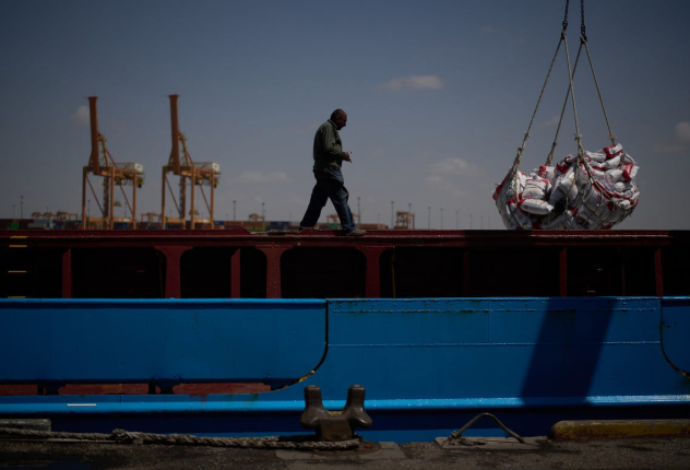 US Economic Pressure Deepens Hardship in Iran's Port City